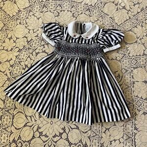 90's Vintage cotton striped smocked embroidered toddler girls dress Size 2